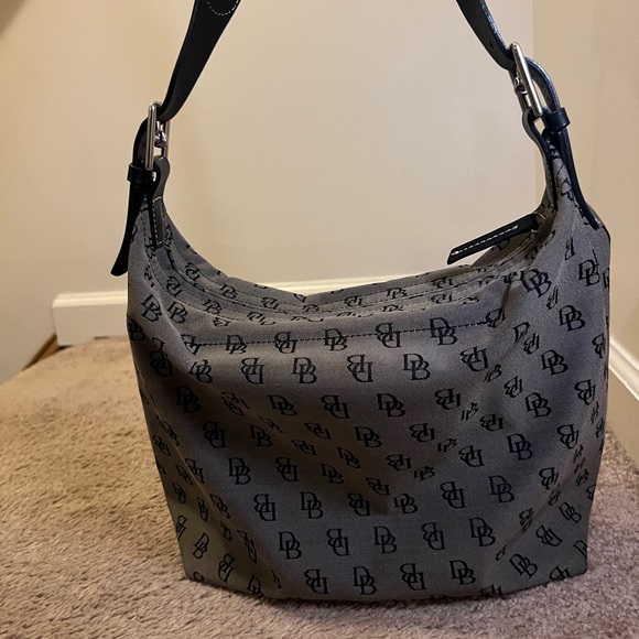 Dooney and Bourke vintage monogram purse - Picture 5 of 16